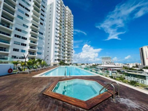 Amazing view 2 br apto,5 min to HZ,Malldownstairs Ny1601